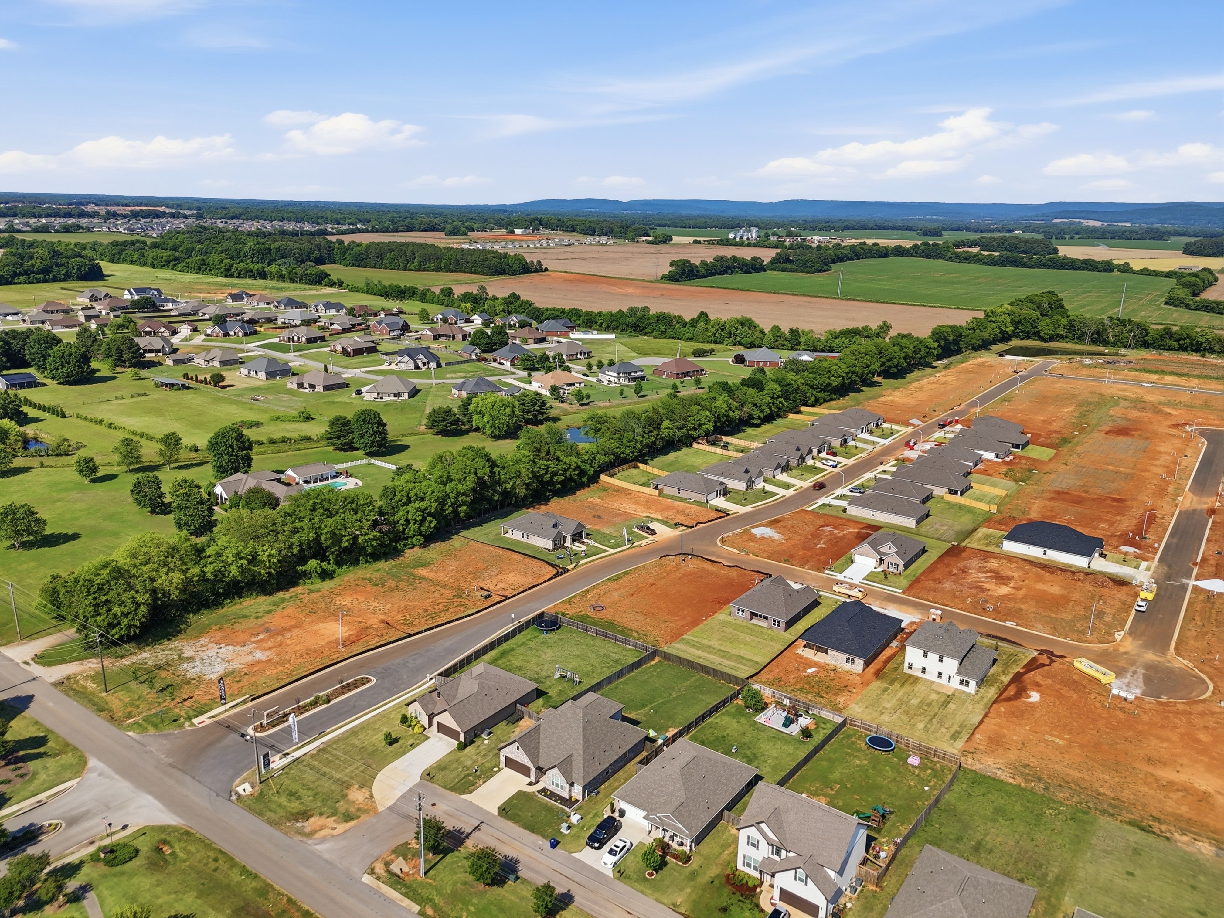 Aerial view of Lynn Meadows neighborhood in Meridianville, Alabama featuring new construction homes by Davidson Homes.