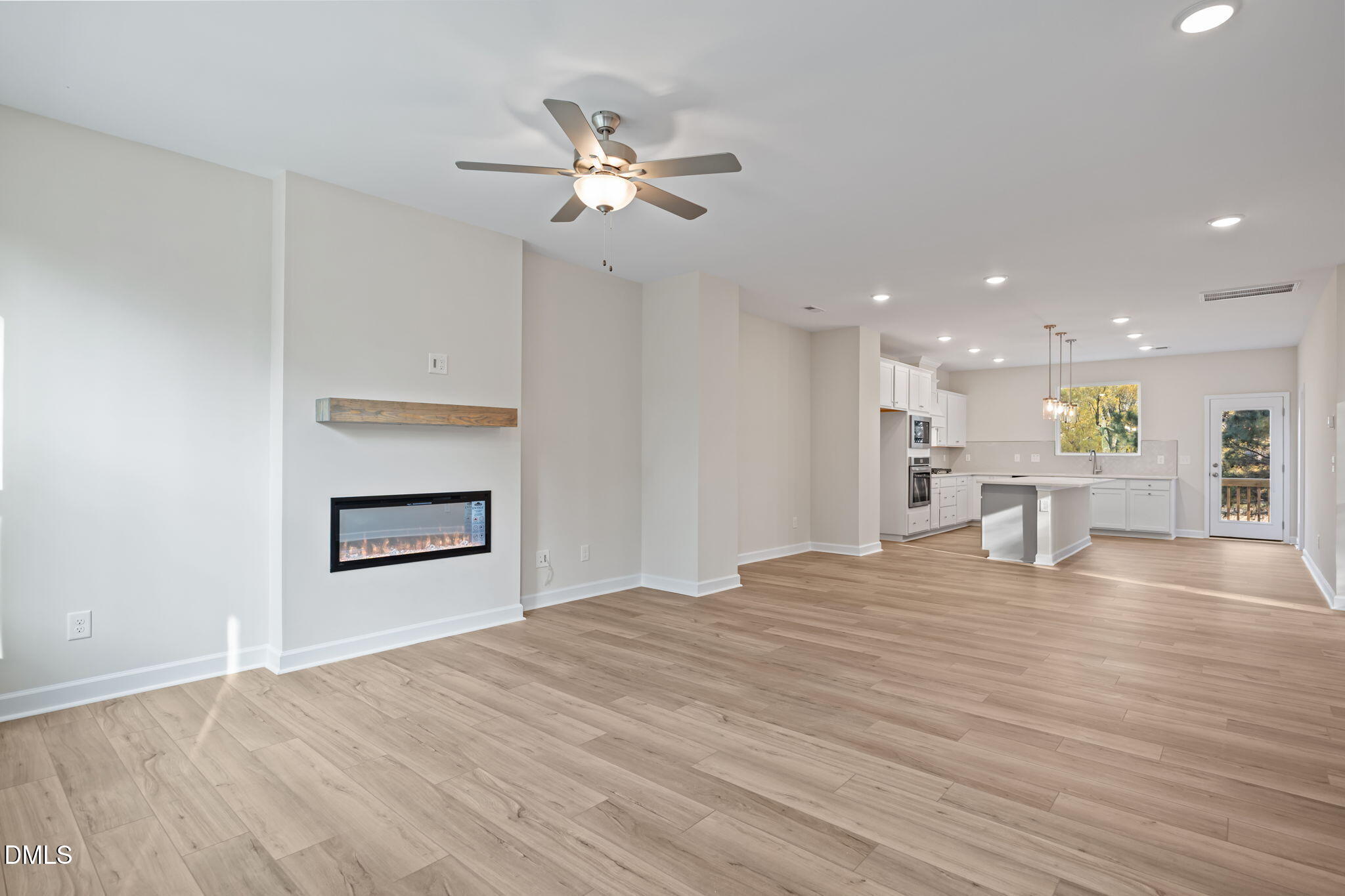 Image 29 of Davidson Homes' New Home at 153 Broadway Street