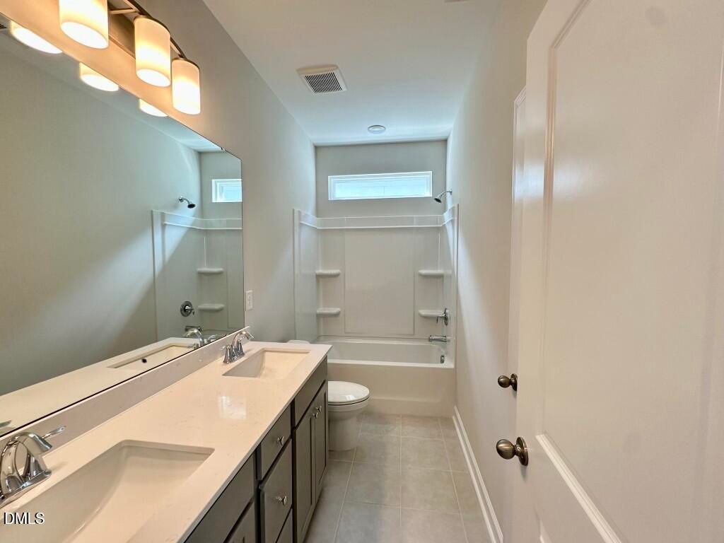 Image 13 of Davidson Homes' New Home at 1026 Old Knight Road