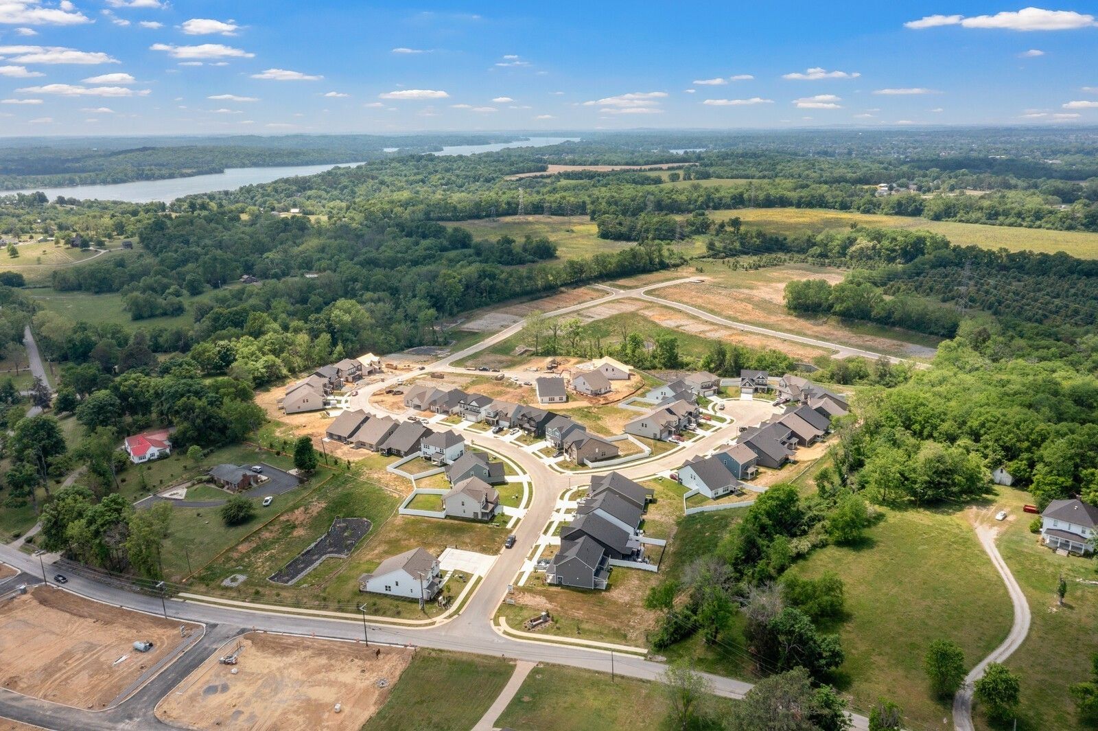 Image 45 of Davidson Homes' New Home at 103 Barnwood Rd