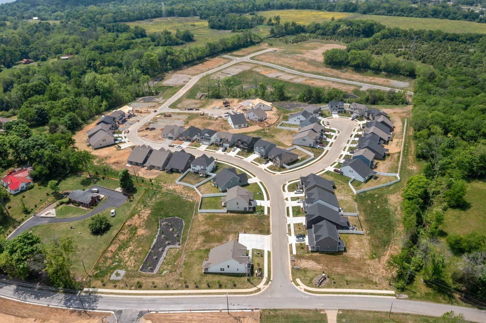 Aerial view of the Woods Crossing community in Gallatin, Tennessee, featuring new construction homes by Davidson Homes.