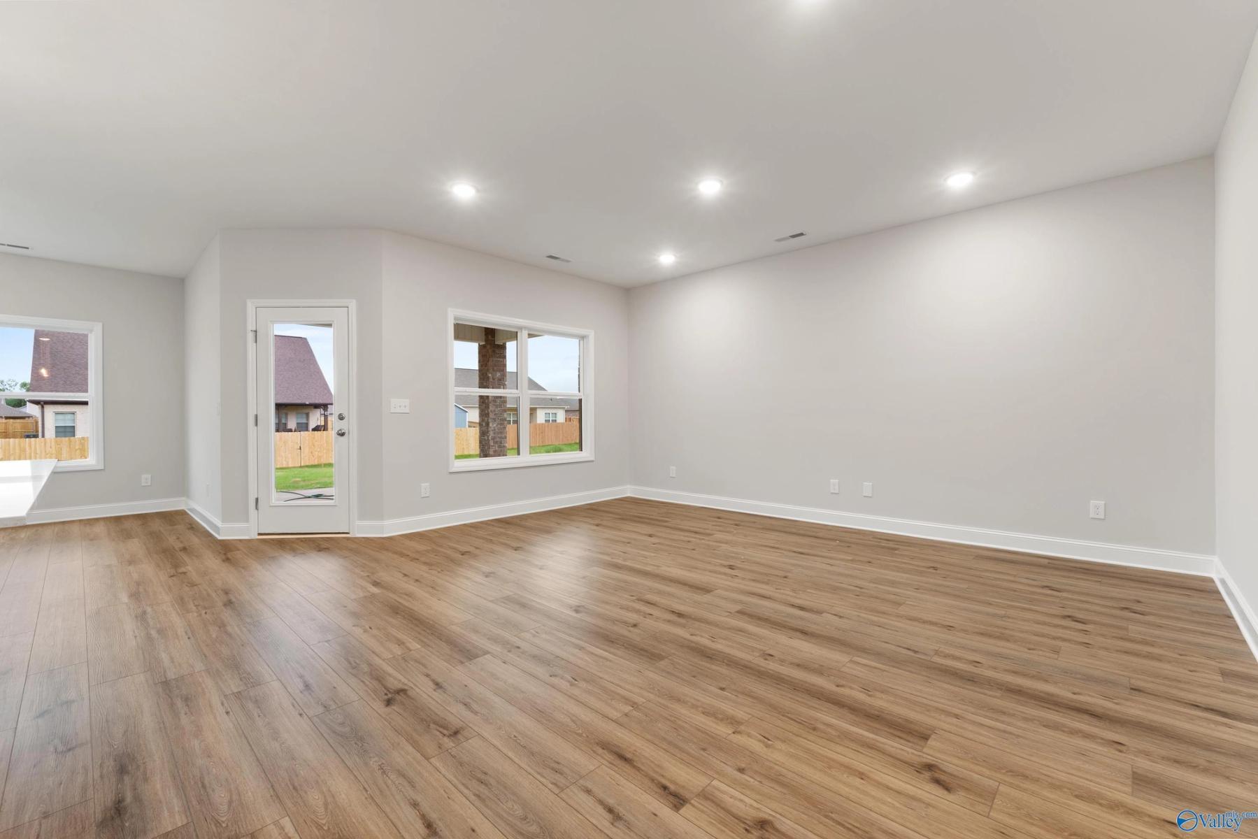 Image 19 of Davidson Homes' New Home at 140 Ivy Vine Drive
