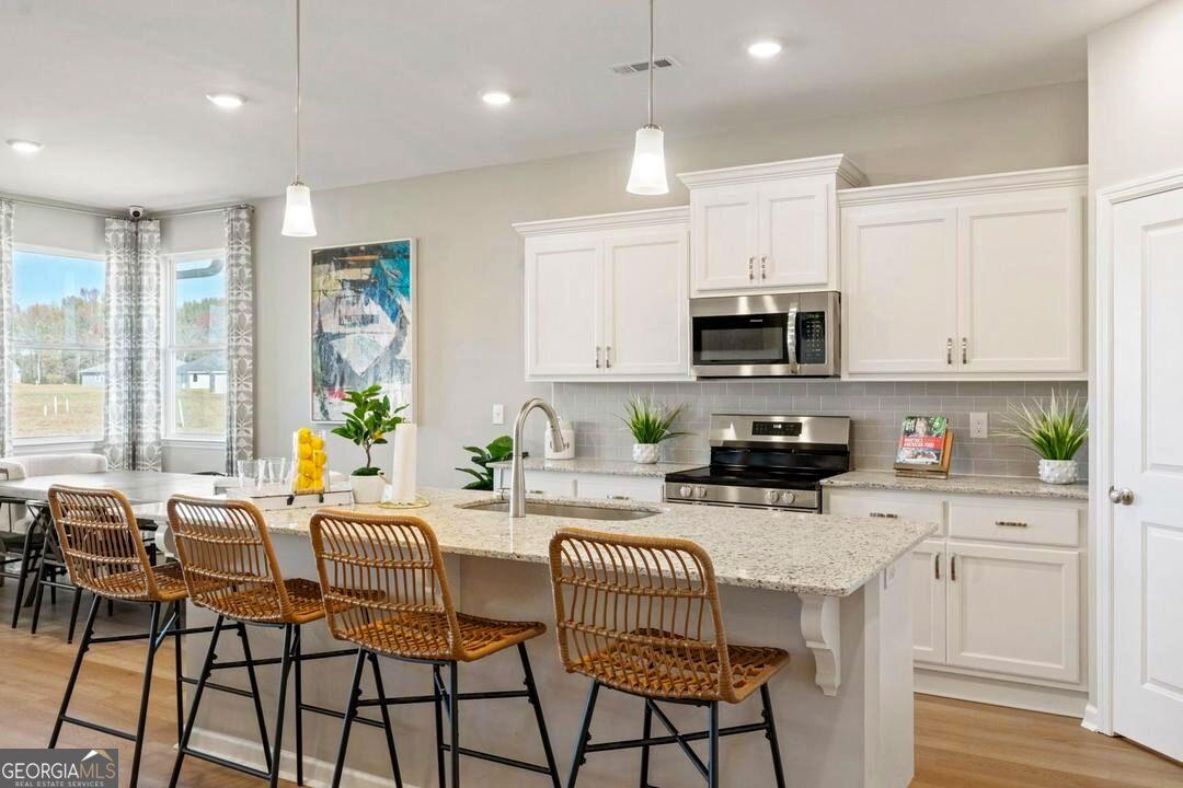 Image 5 of Davidson Homes' New Home at 101 Buttercup Pl