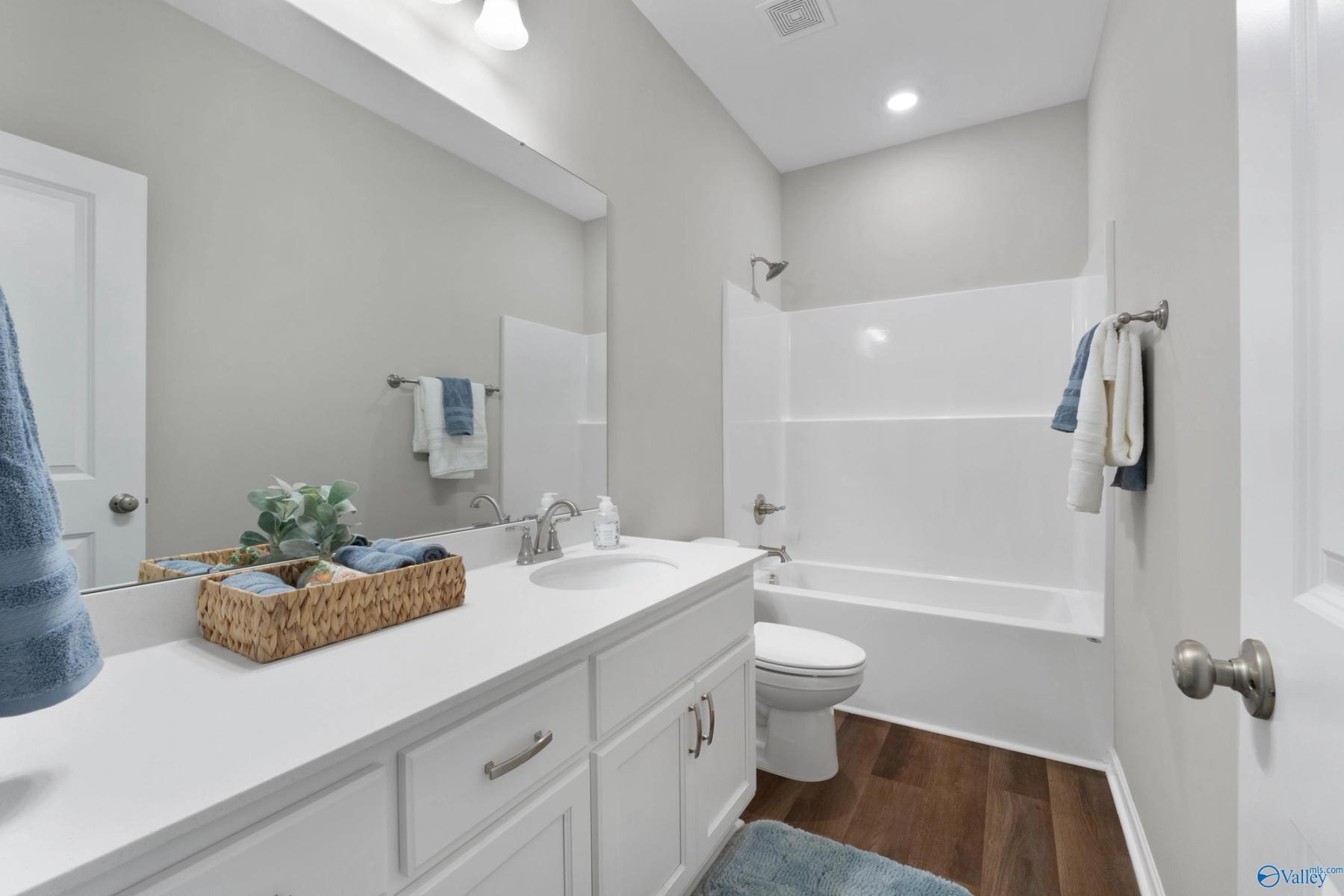Image 7 of Davidson Homes' New Home at 102 Evergreen Mill Ln