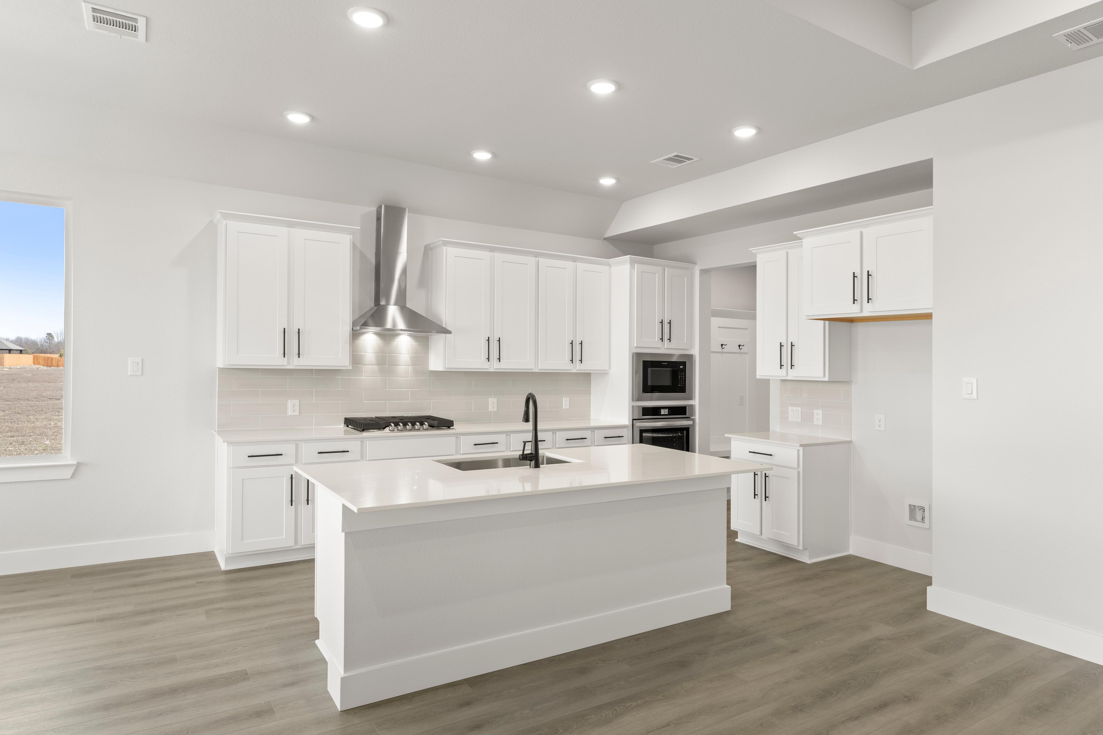 Image 8 of Davidson Homes' New Home at 214 Saddletree Dr