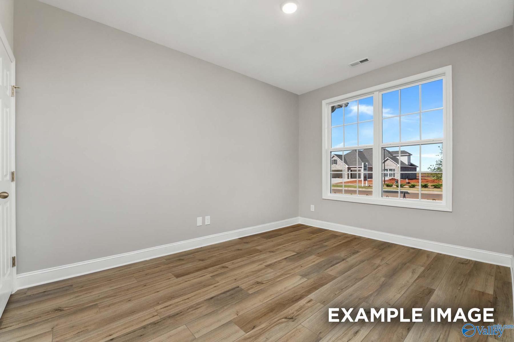 Image 6 of Davidson Homes' New Home at 102 Lucy Lynn Boulevard
