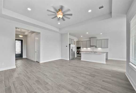 Image 3 of Davidson Homes' New Home at 2523 Seashore Creek Drive