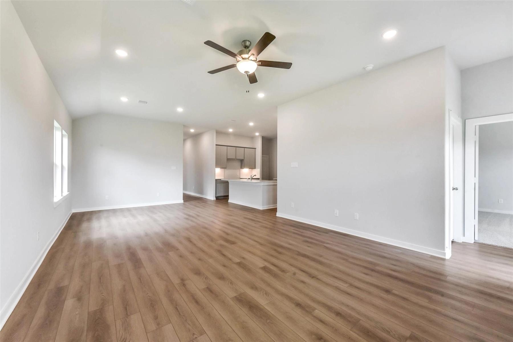 Image 14 of Davidson Homes' New Home at 1814 Homewood Point Lane