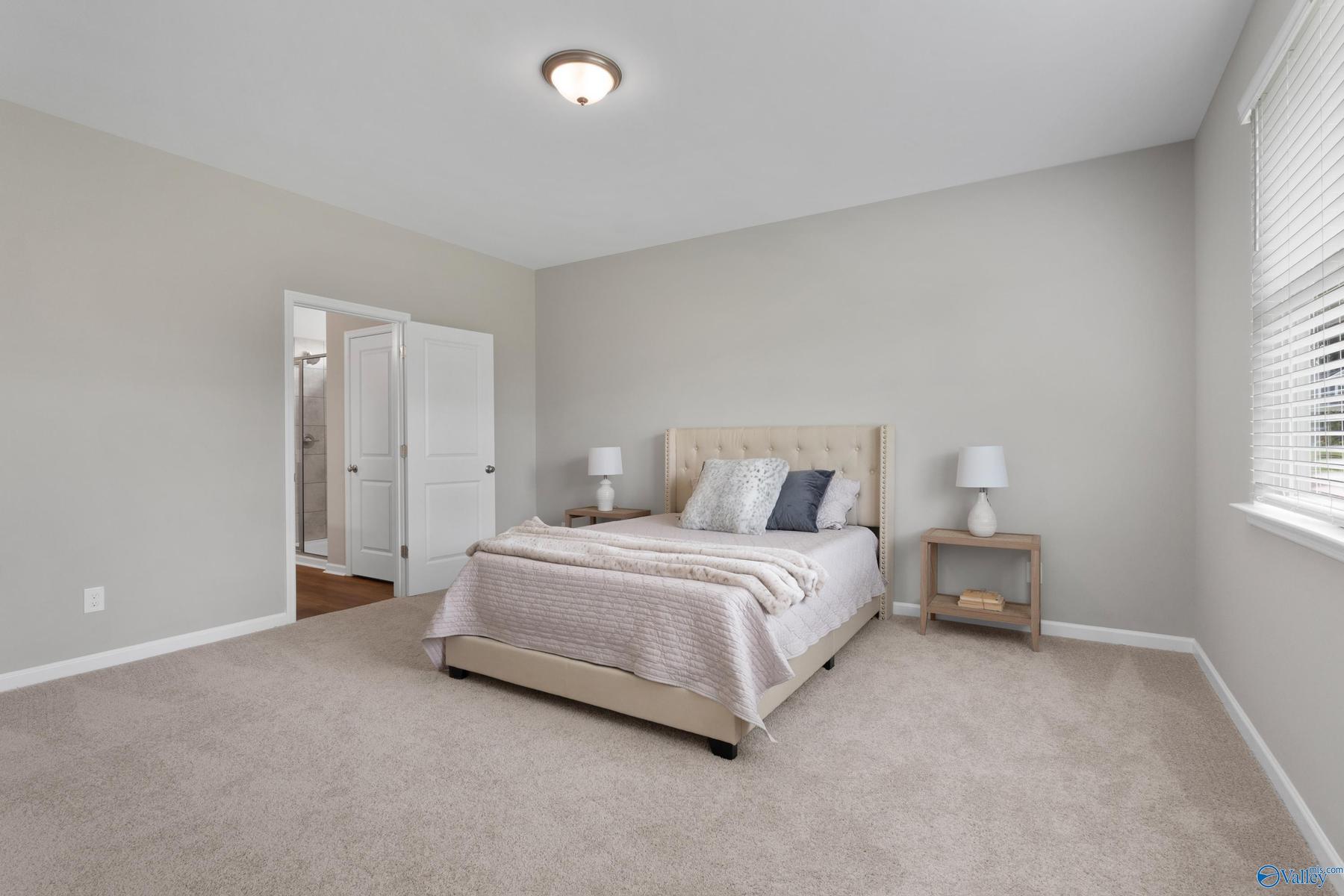 Image 11 of Davidson Homes' New Home at 102 Evergreen Mill Ln