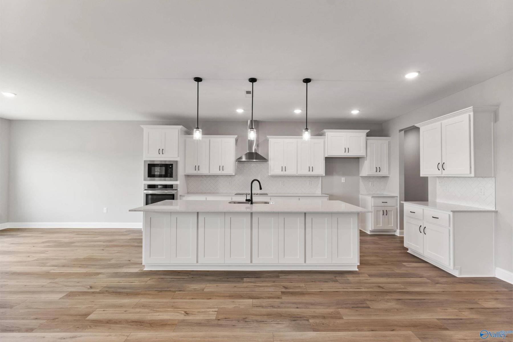Image 9 of Davidson Homes' New Home at 208 Kendall Farms Boulevard