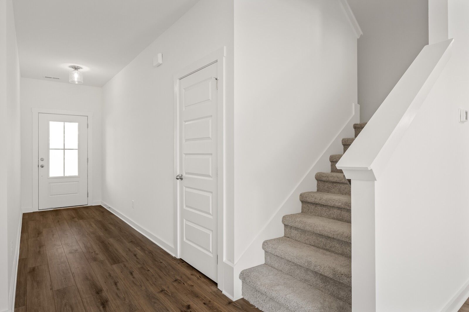 Image 7 of Davidson Homes' New Home at 8198 Netterfield Drive