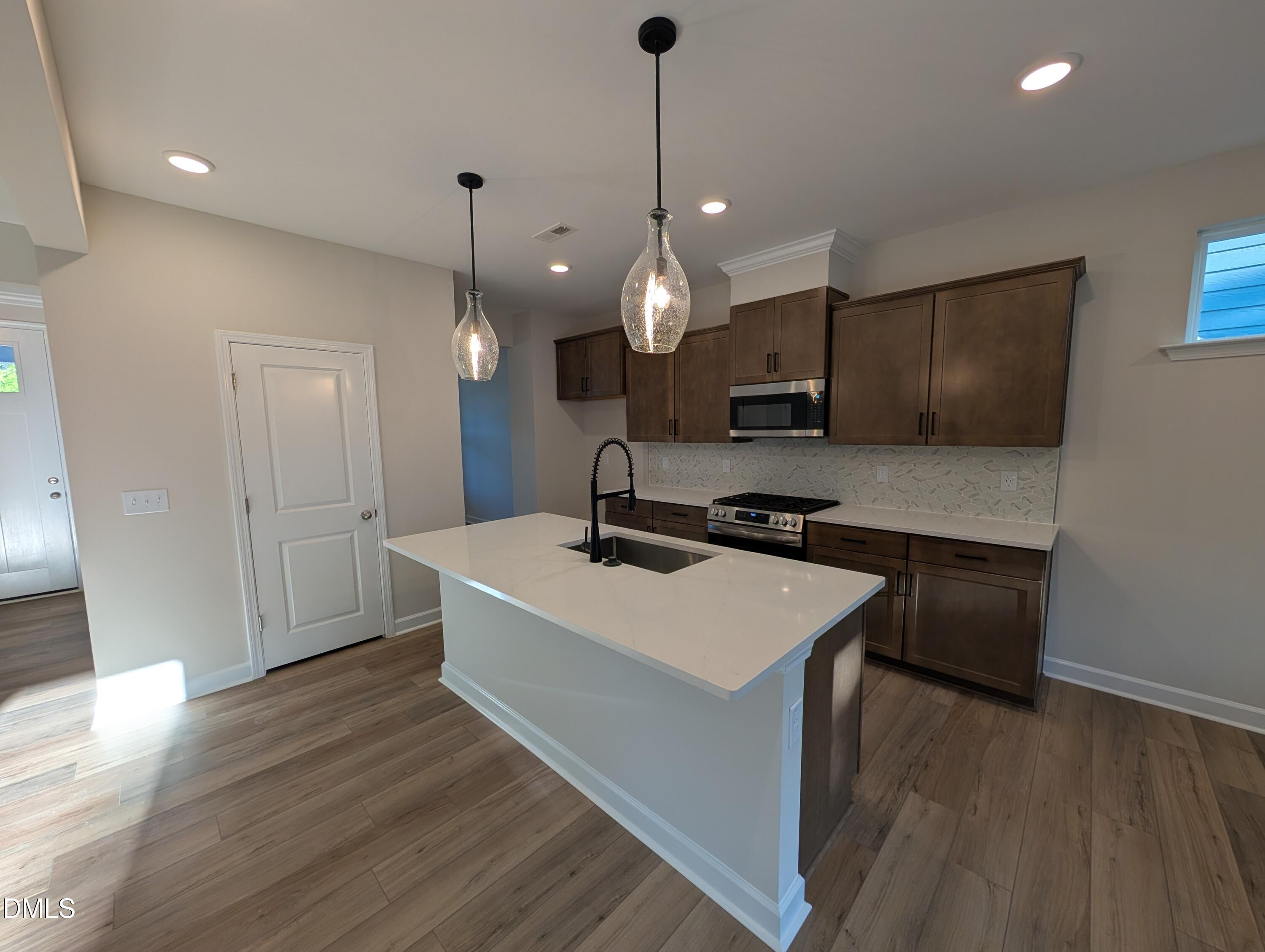 Image 5 of Davidson Homes' New Home at 913 Diana Victoria Court