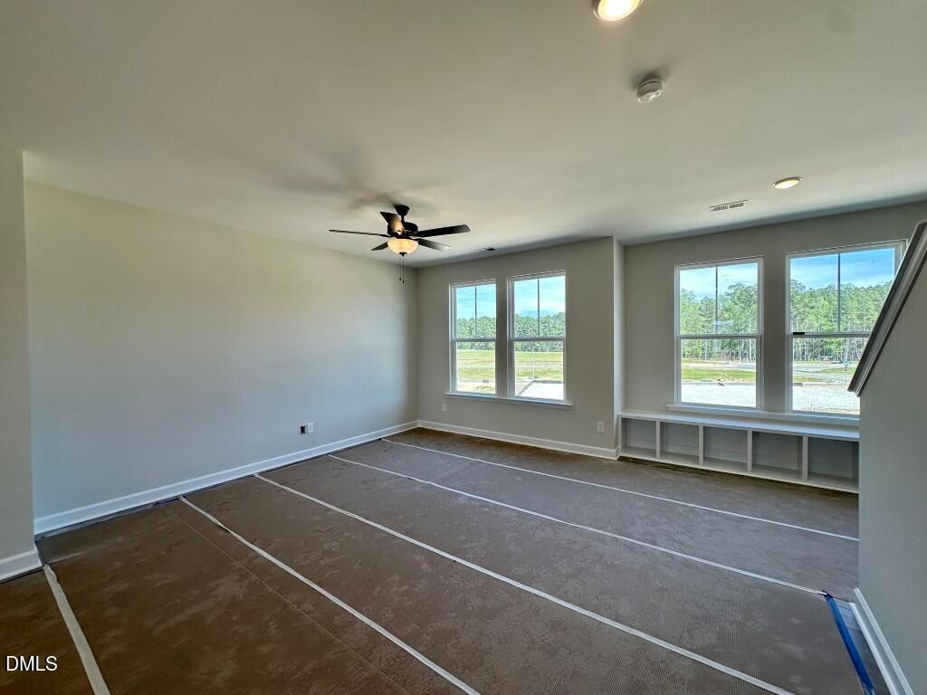 Image 6 of Davidson Homes' New Home at 606 Thatch Lane