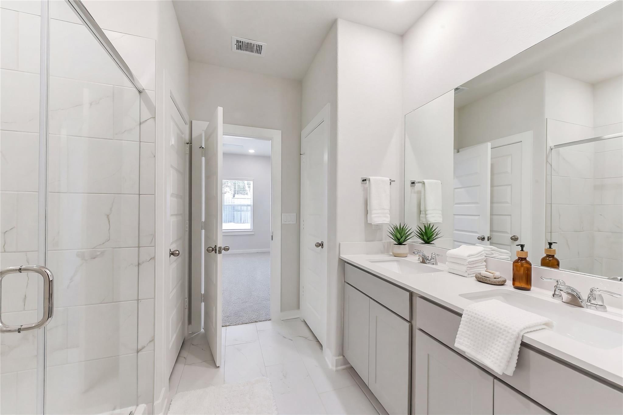 Image 5 of Davidson Homes' New Home at 236 Harlingen Drive