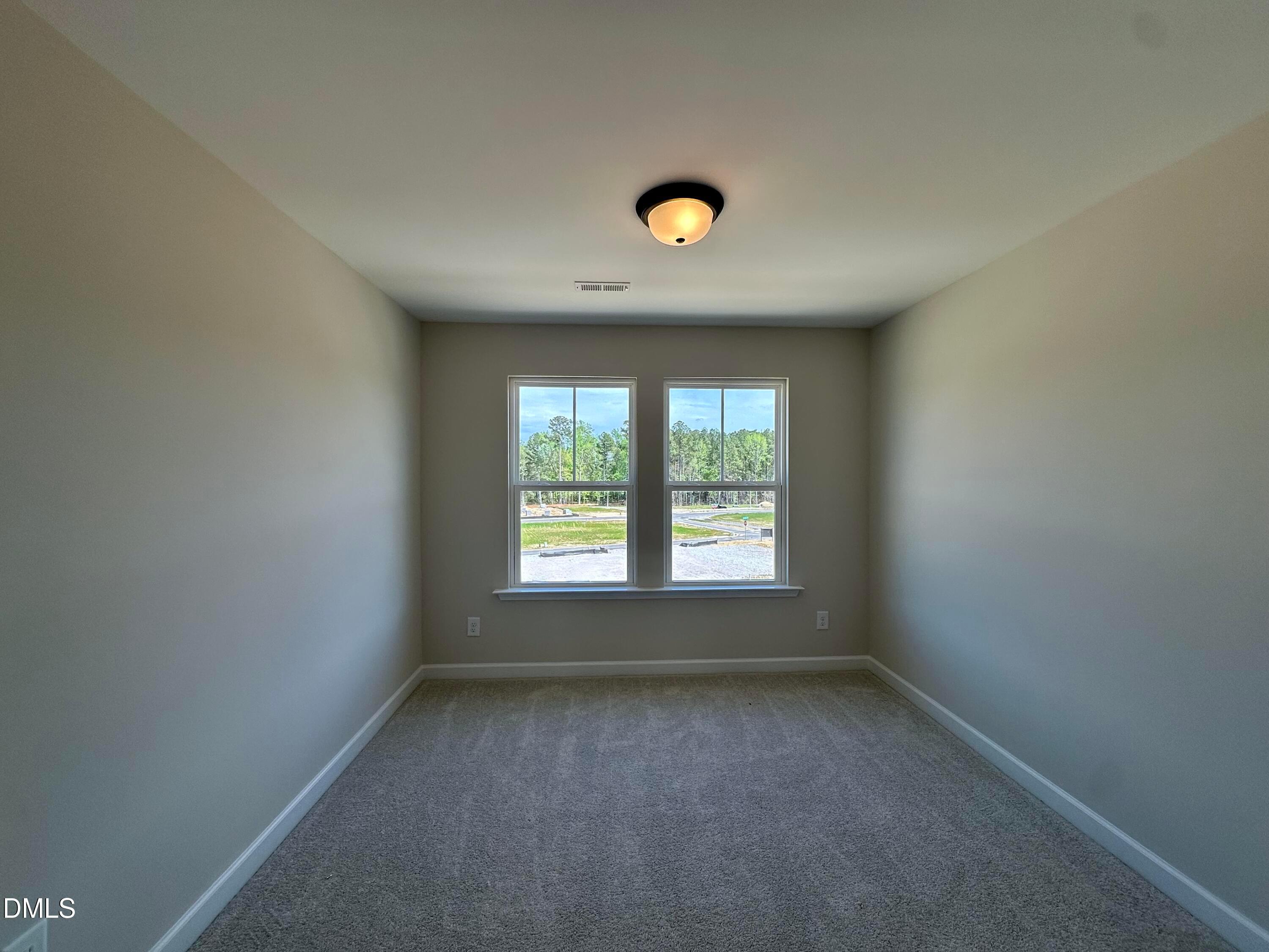 Image 13 of Davidson Homes' New Home at 608 Thatch Lane