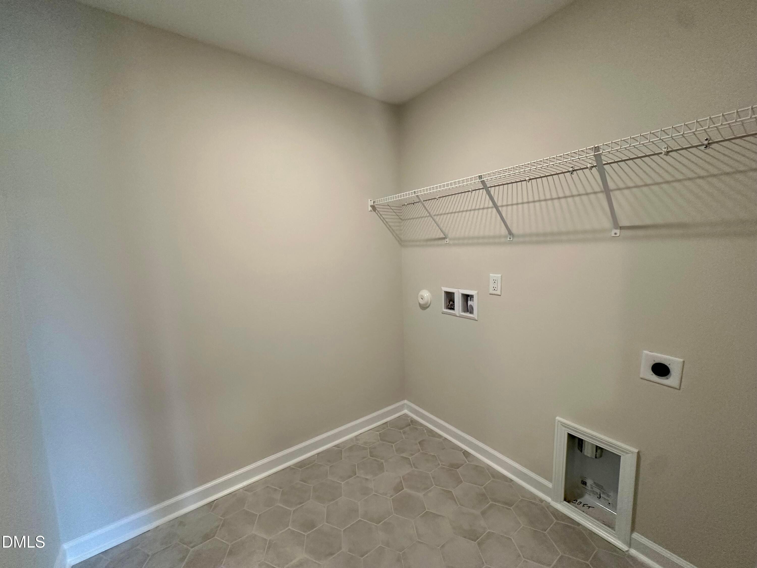 Image 16 of Davidson Homes' New Home at 608 Thatch Lane