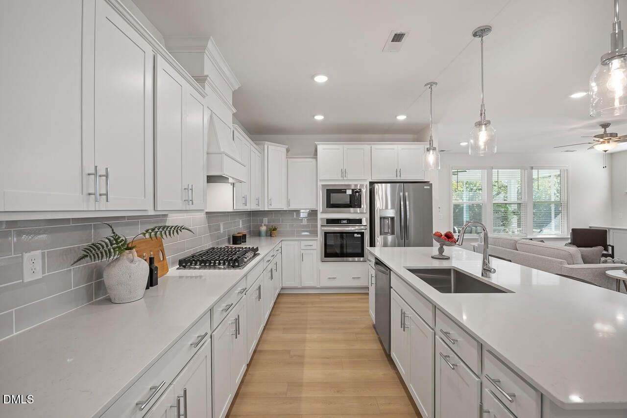 Image 14 of Davidson Homes' New Home at 824 Diana Victoria Court
