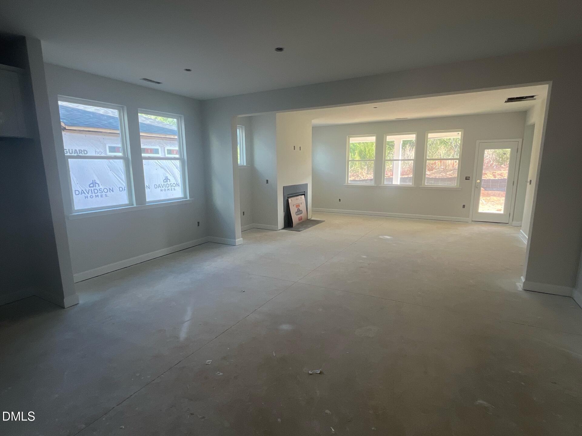 Image 5 of Davidson Homes' New Home at 704 Dragonfly Pond Way