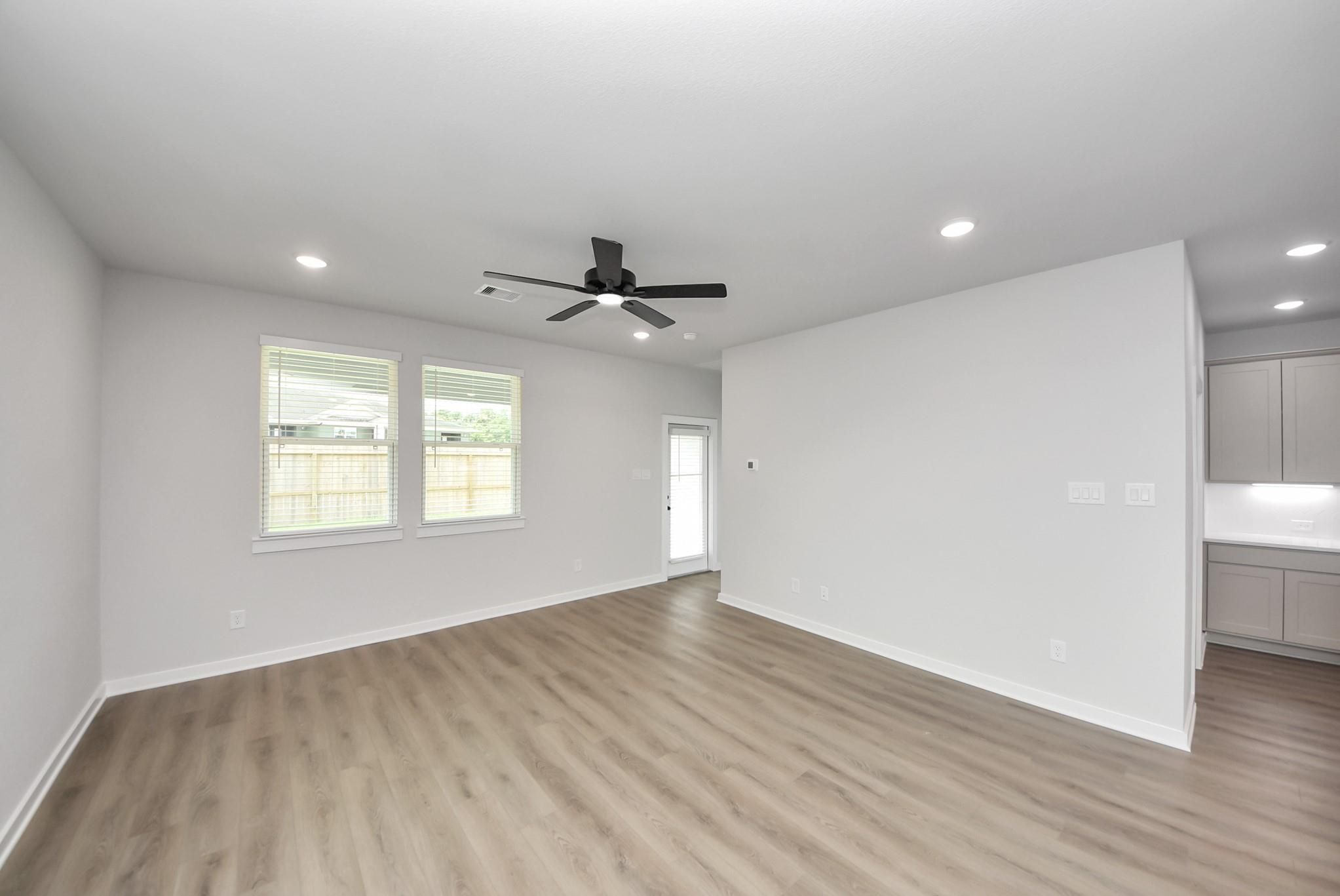 Image 22 of Davidson Homes' New Home at 247 Southern Sound Drive