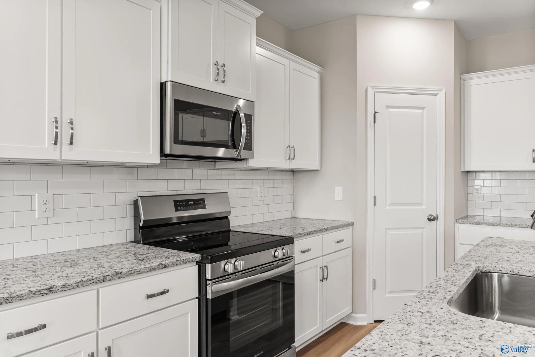 Image 4 of Davidson Homes' New Home at 117 Evergreen Mill Ln