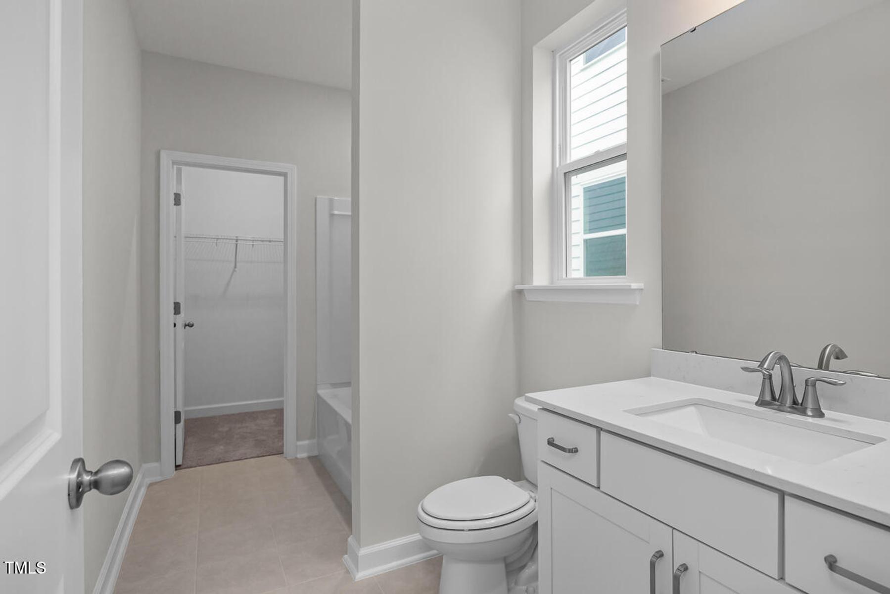 Image 17 of Davidson Homes' New Home at 448 Golden Dragonfly Street