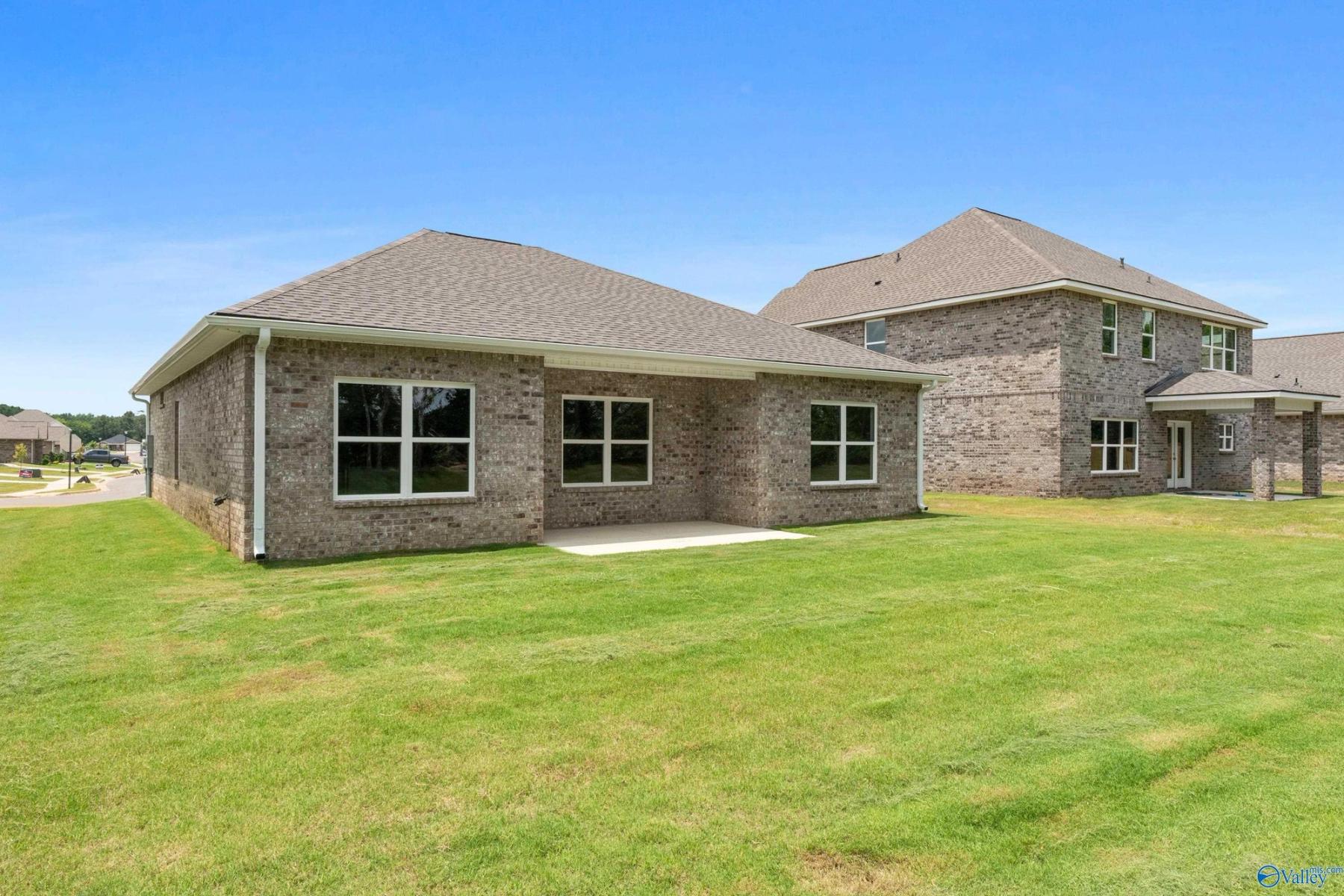 Image 26 of Davidson Homes' New Home at 145 Ivy Vine Drive
