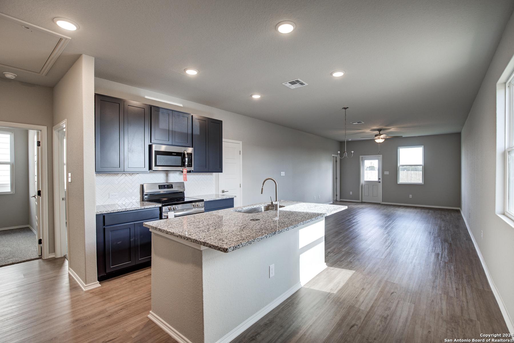 Image 3 of Davidson Homes' New Home at 2507 Dry Moss Way