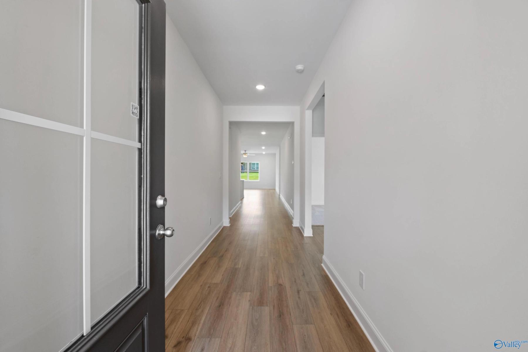 Image 4 of Davidson Homes' New Home at 167 River Pointe Drive