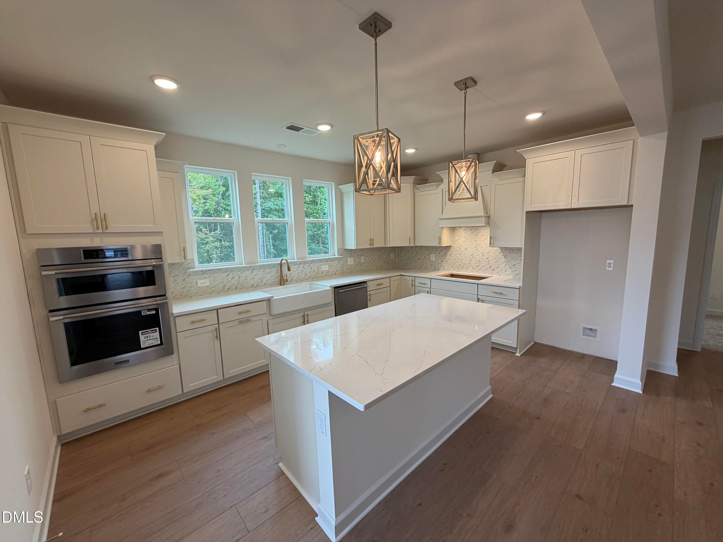 Image 9 of Davidson Homes' New Home at 828 Diana Victoria Court