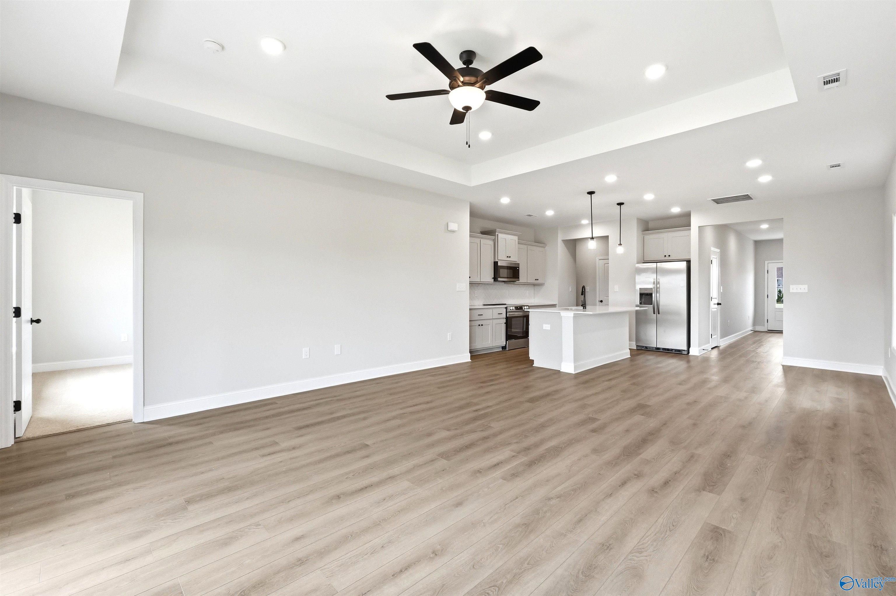 Image 6 of Davidson Homes' New Home at 160 Aurora Circle