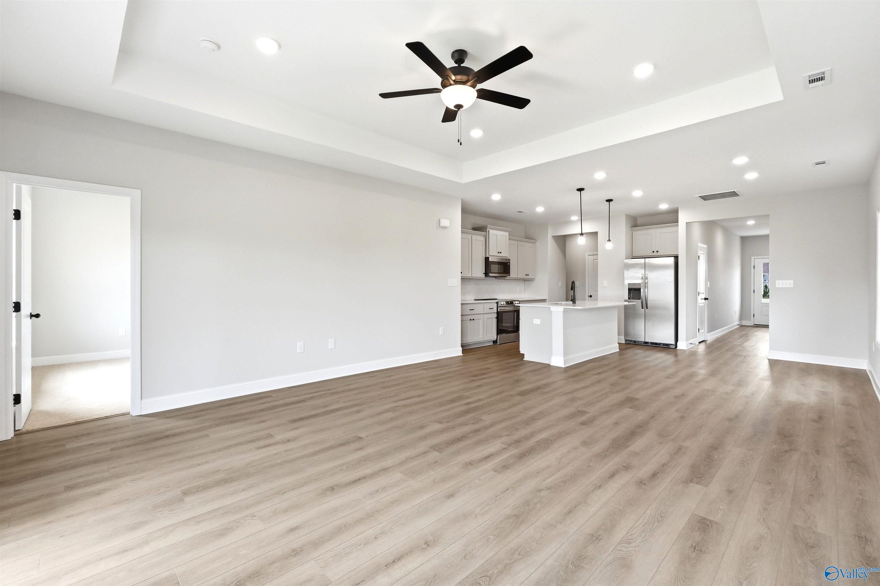Image 6 of Davidson Homes' New Home at 160 Aurora Circle
