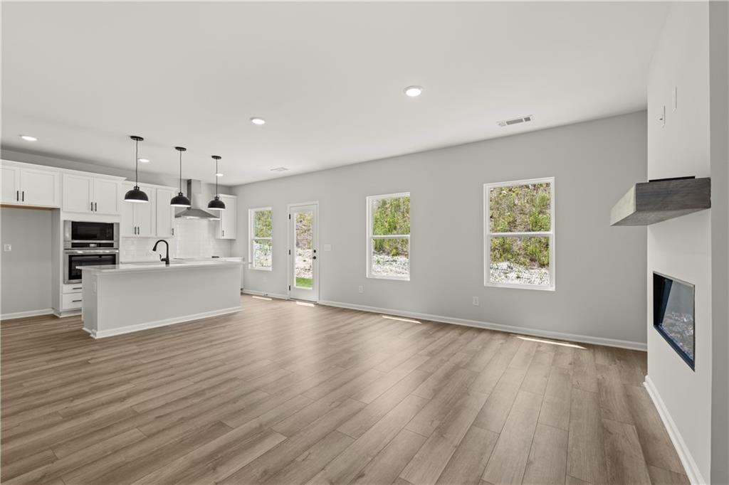 Image 6 of Davidson Homes' New Home at 240 Black Walnut Way