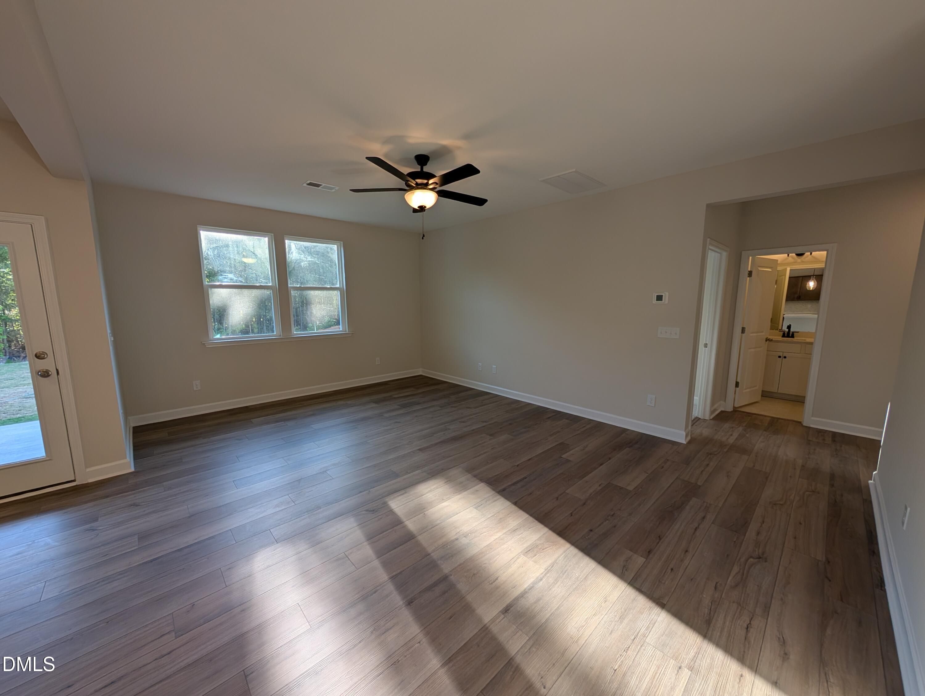 Image 7 of Davidson Homes' New Home at 913 Diana Victoria Court