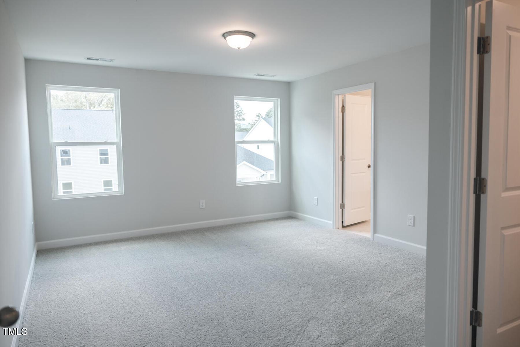 Image 12 of Davidson Homes' New Home at 285 Gregory Village Drive