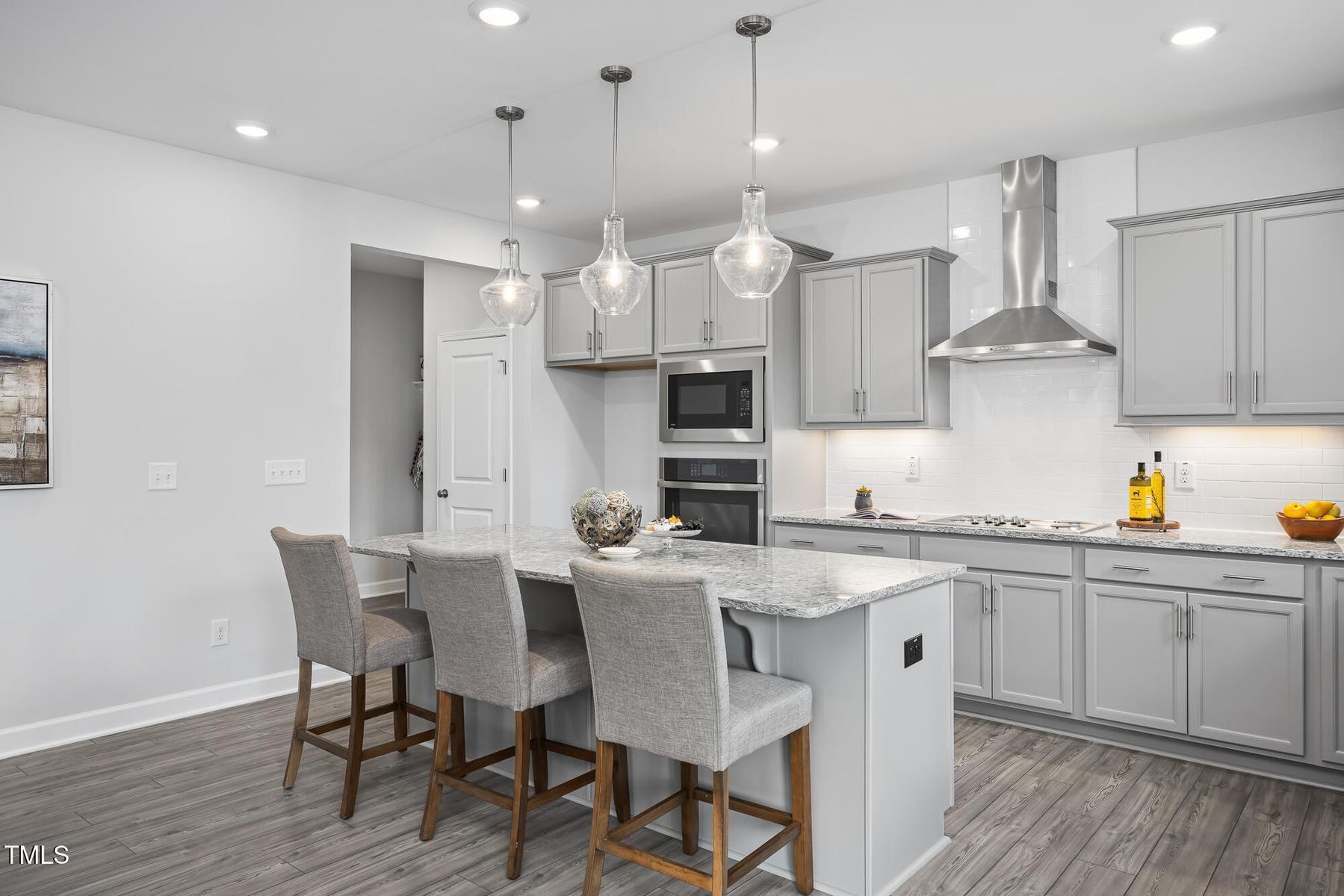 Image 12 of Davidson Homes' New Home at 456 Golden Dragonfly Street