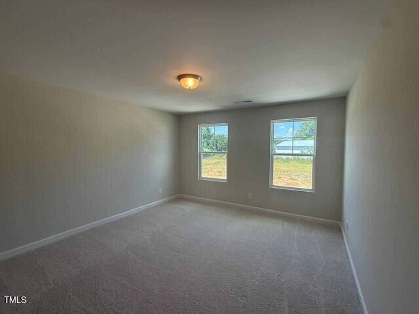 Image 12 of Davidson Homes' New Home at 307 Gregory Village Drive