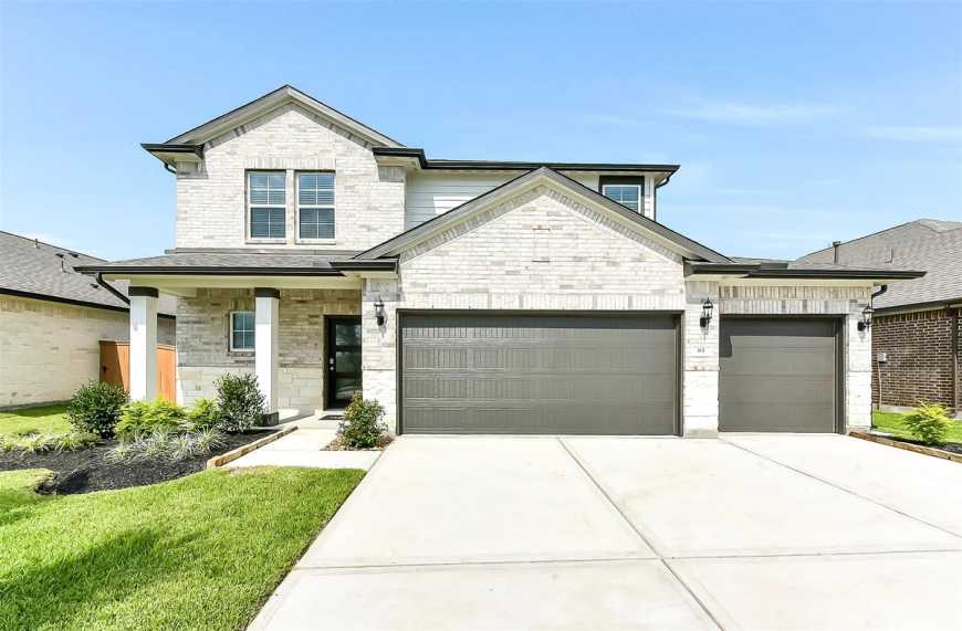 Exterior view of Davidson Homes' New Home at 83 Leon Way