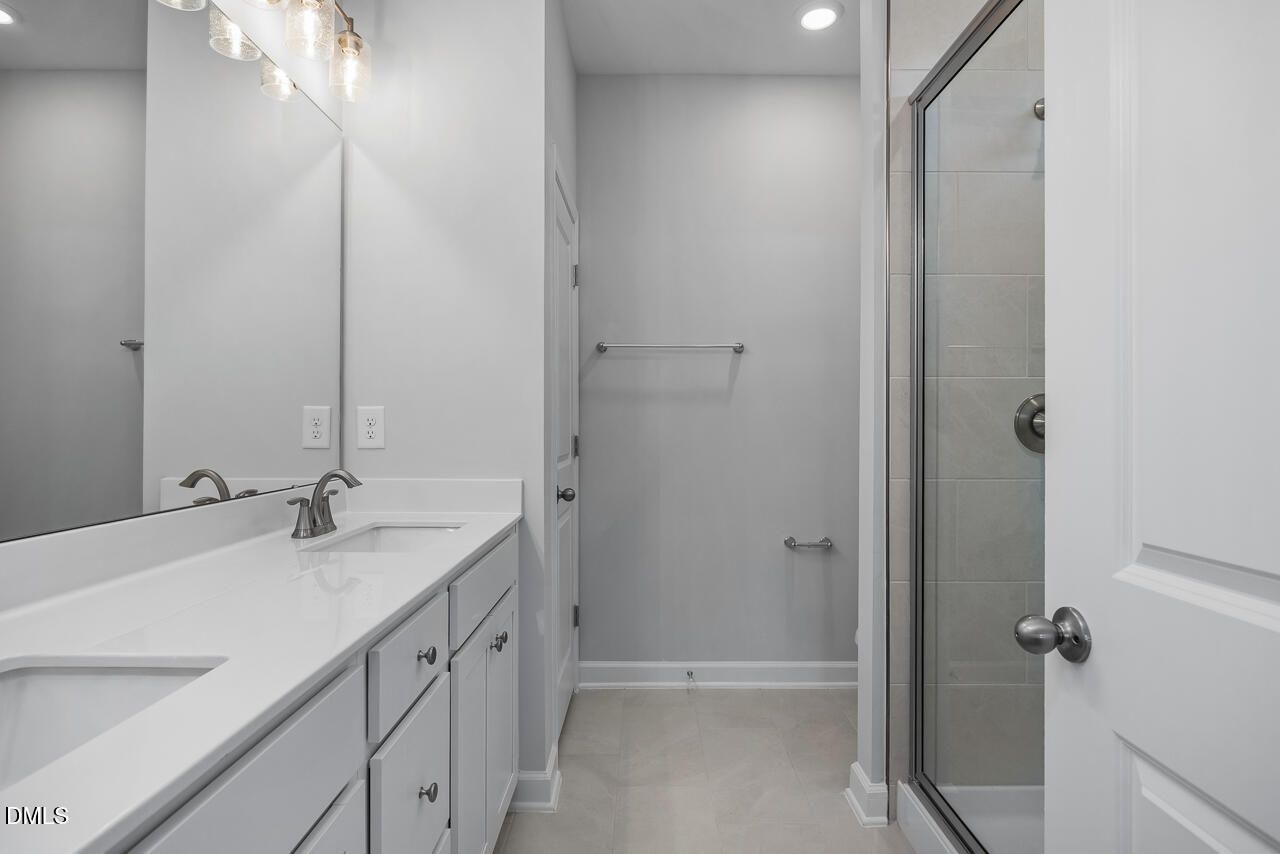 Image 18 of Davidson Homes' New Home at 314 Gregory Village Drive