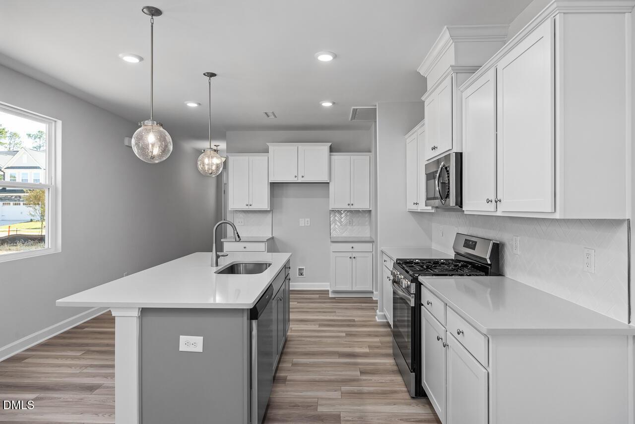 Image 10 of Davidson Homes' New Home at 314 Gregory Village Drive