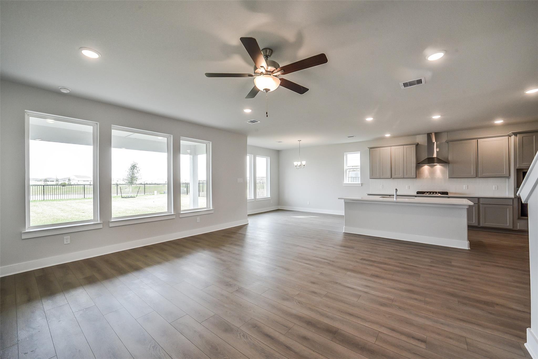 Image 3 of Davidson Homes' New Home at 1811 Tioga View Drive