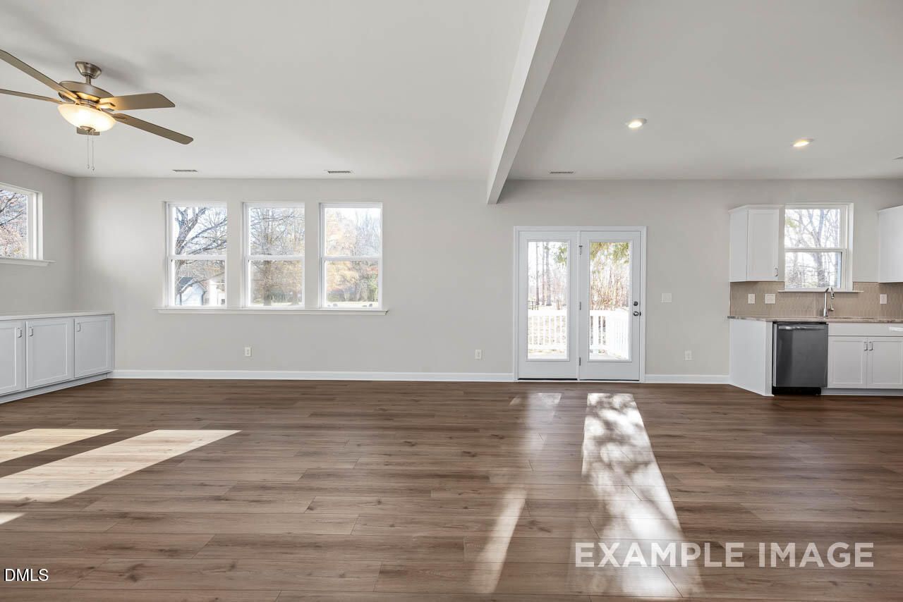 Image 11 of Davidson Homes' New Home at 323 Queensferrry Lane