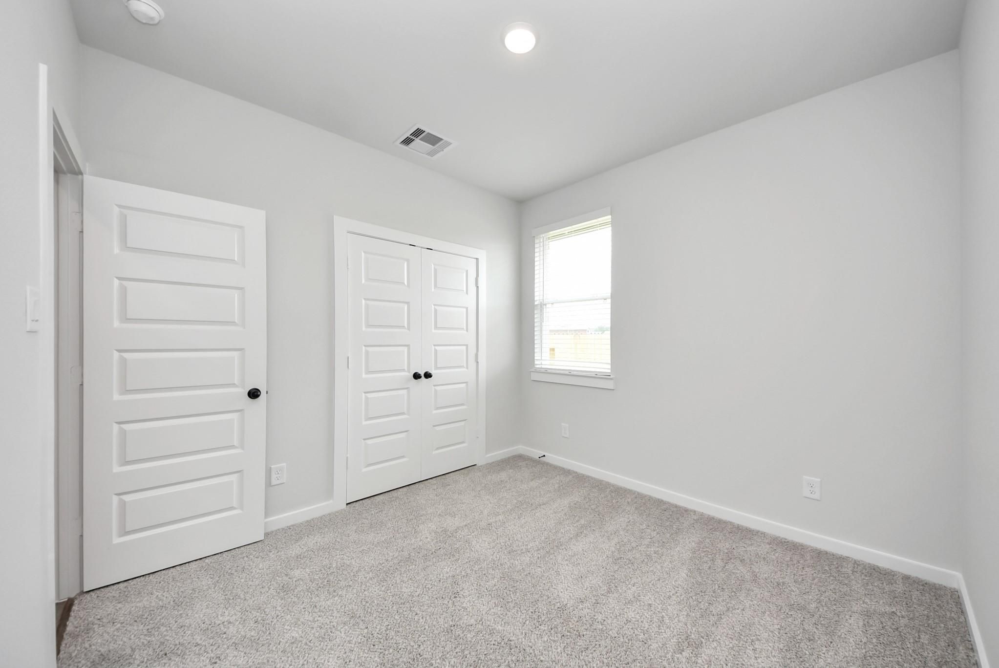 Image 8 of Davidson Homes' New Home at 247 Southern Sound Drive