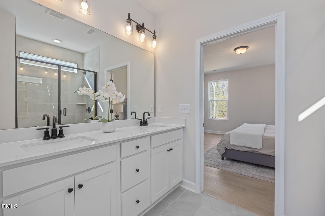 Image 14 of Davidson Homes' New Home at 516 Crescent Wood Trail