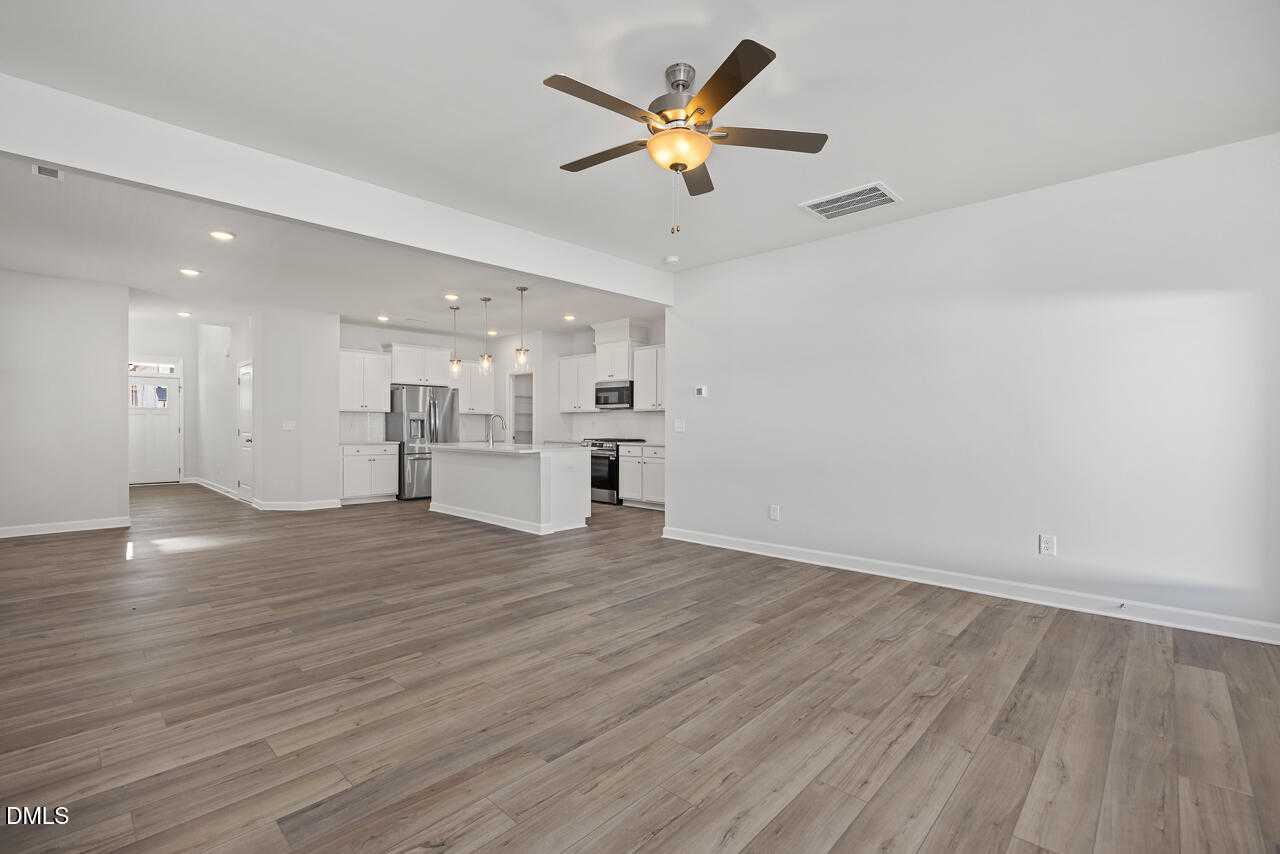 Image 4 of Davidson Homes' New Home at 276 Gregory Village Drive