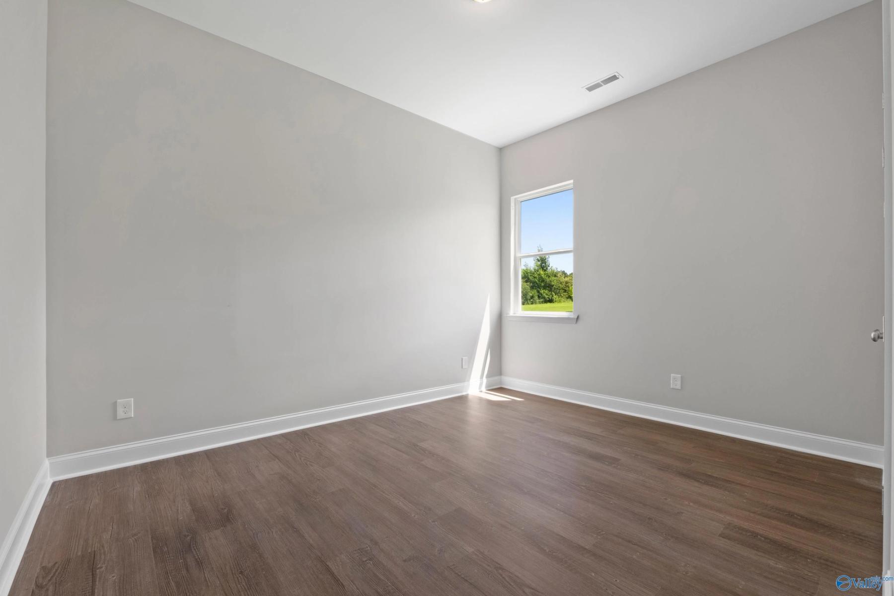 Image 10 of Davidson Homes' New Home at 205 Applewood Ct