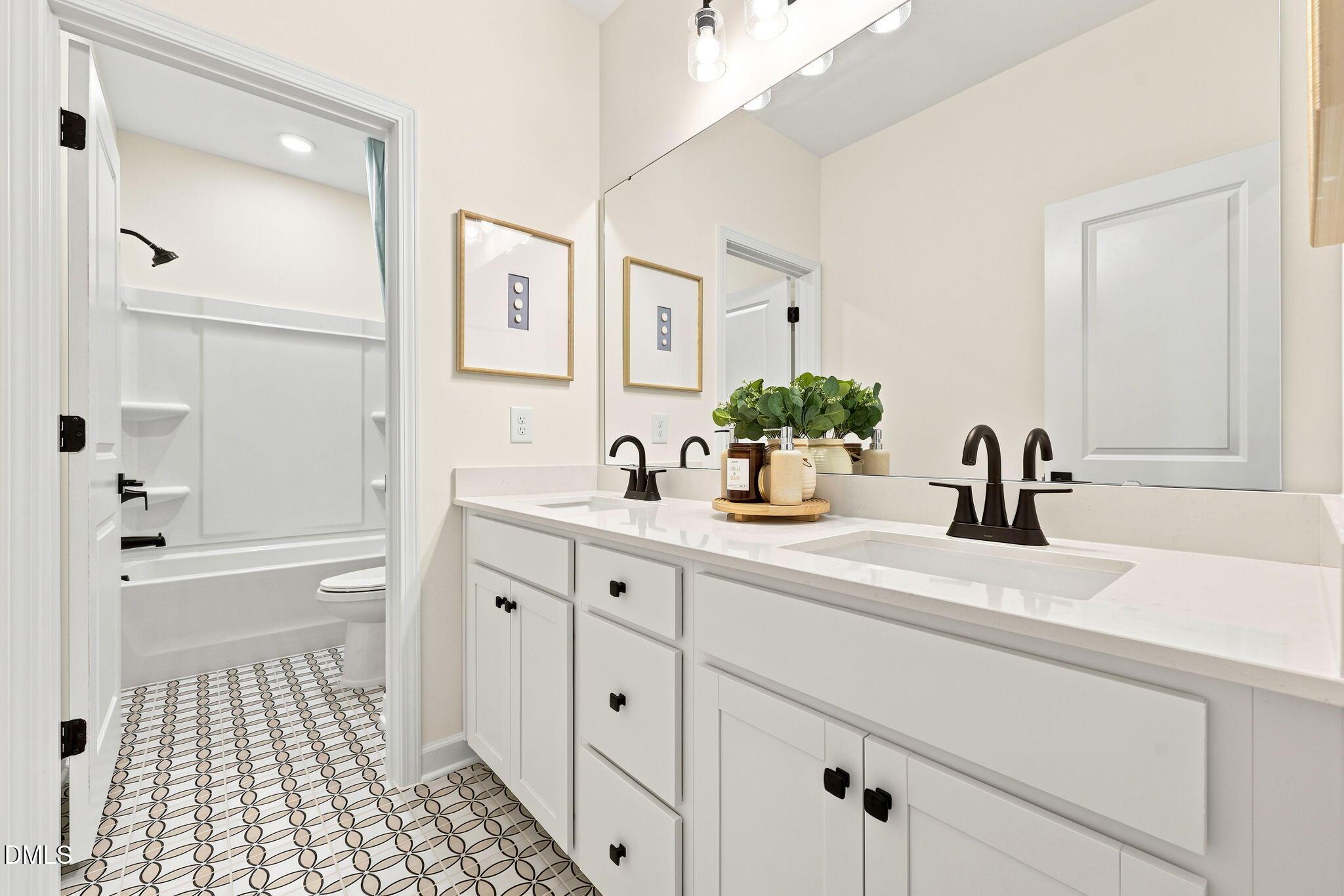 Image 23 of Davidson Homes' New Home at 208 Gallant Pnes Drive