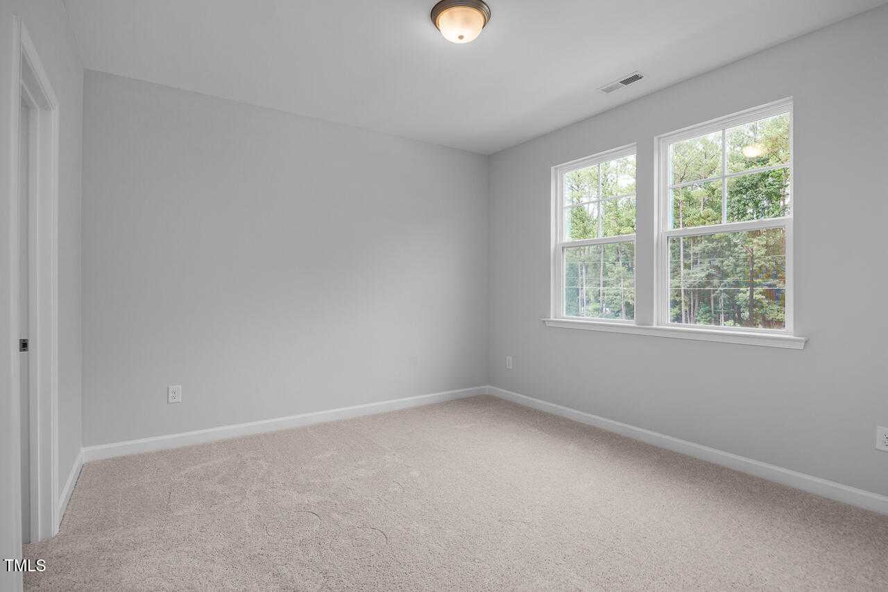 Image 24 of Davidson Homes' New Home at 444 Golden Dragonfly Street