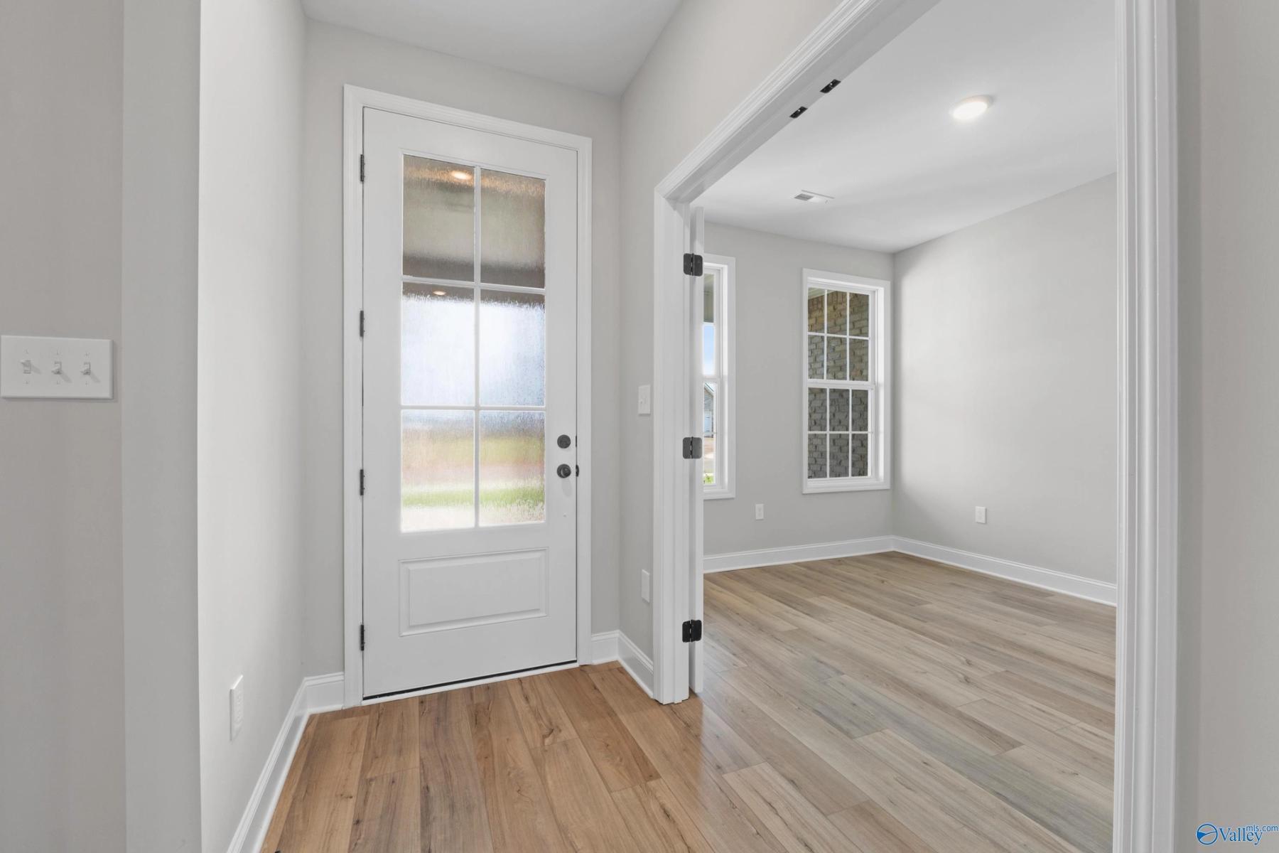 Image 6 of Davidson Homes' New Home at 209 Kendall Farms Boulevard
