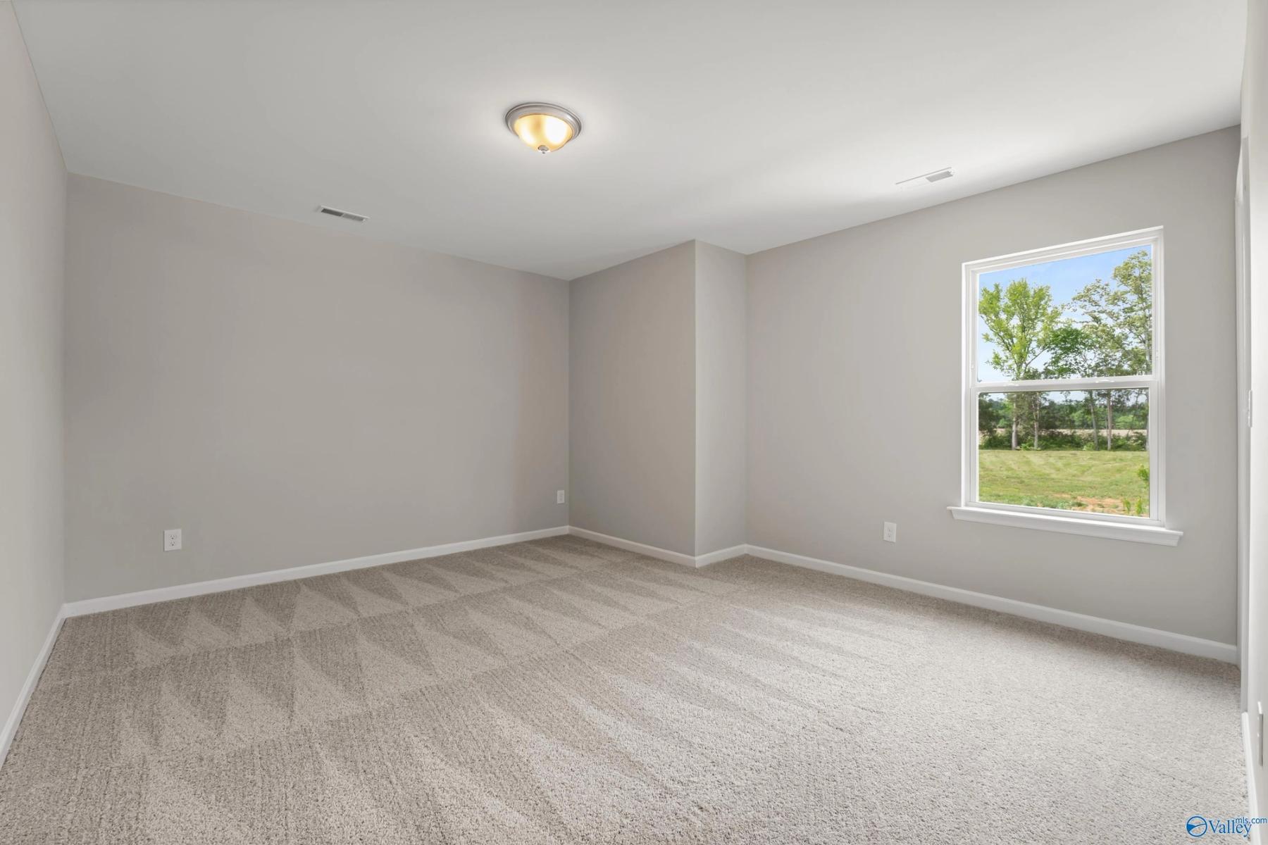 Image 14 of Davidson Homes' New Home at 210 Applewood Ct