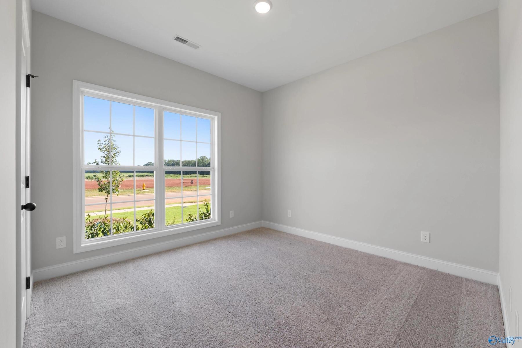 Image 6 of Davidson Homes' New Home at 309 Keller Drive